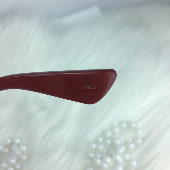 ✅SOLD ✅Gucci Sunglasses Deep Red and Black - Picture 6 of 8